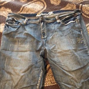 Seven 7 brand plus size capris